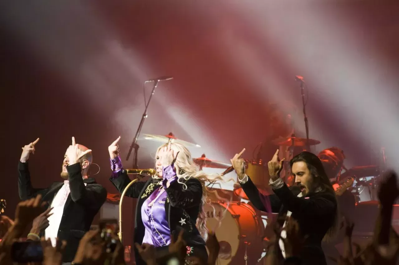Image: 25 wild photos of Kesha at the Fillmore
