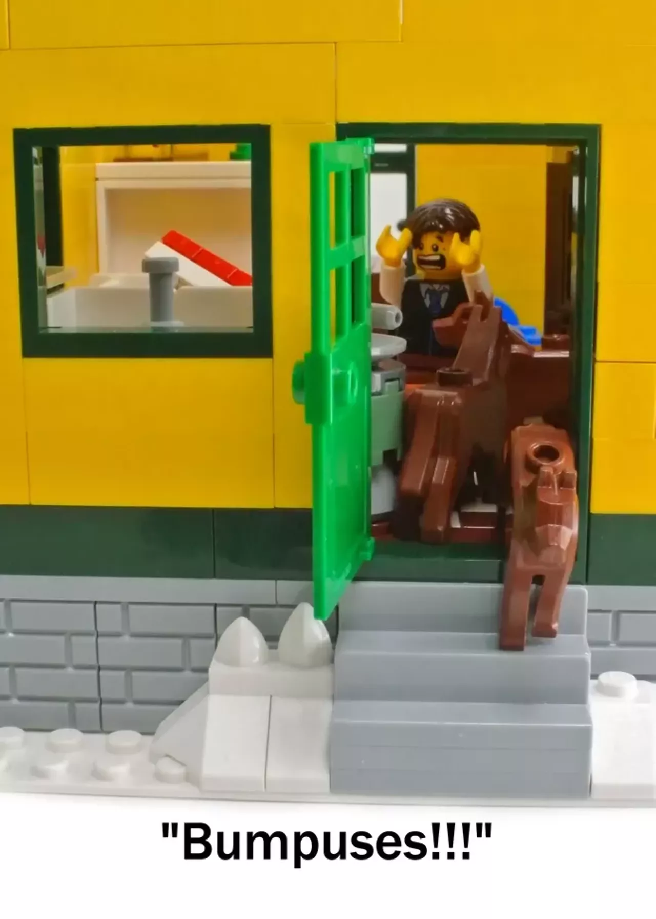 Image: 27 photos of the LEGO replica of the Christmas Story house