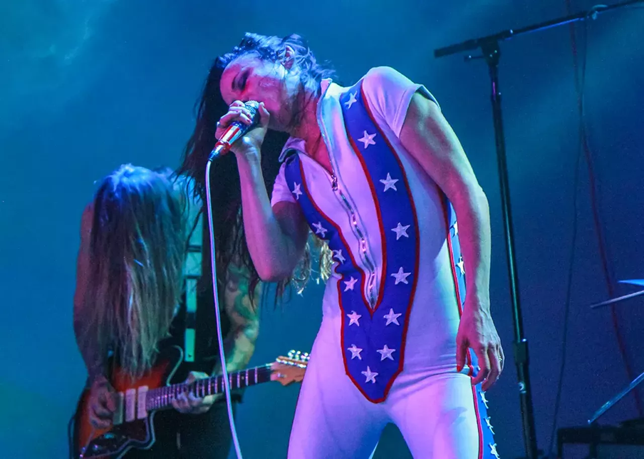 Image: 30 badass pics from Juliette Lewis @ El Club