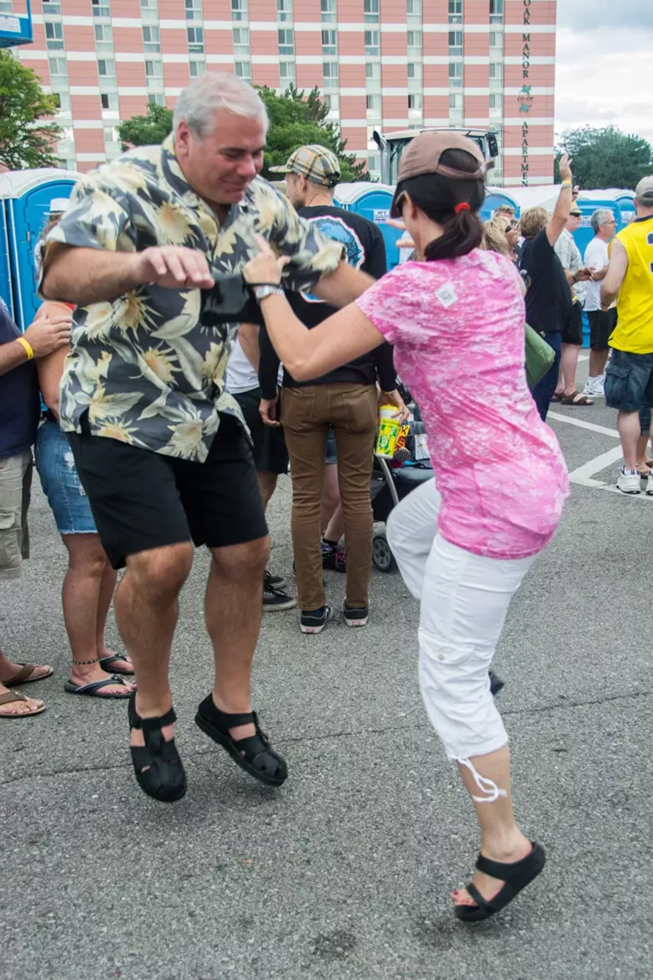 Image: 30 Images of Turkey Legs, Dancing, and Great Art (Arts, Beats, &amp; Eats)