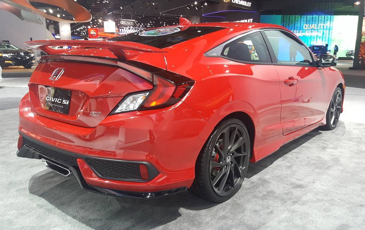 30 Instagram photos from the media preview of the Auto Show to get you pumped for the actual show