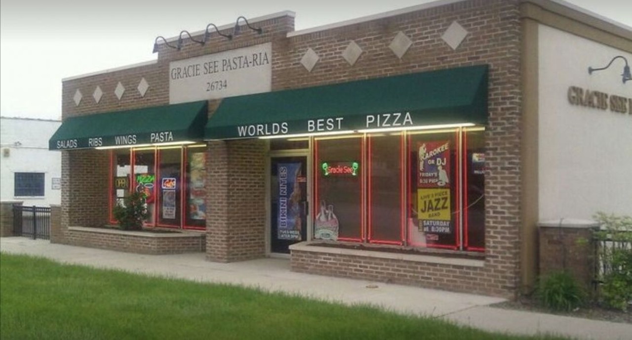 Gracie See Pizzeria
An institution on the west side, Gracie See lasted 40 years. When it opened back in 1969, pizza was a treat. When it closed in 2016, pizza had become one of the five food groups. You can still get a taste of the good old days at the surviving Inkster location.
Photo via  Facebook  
