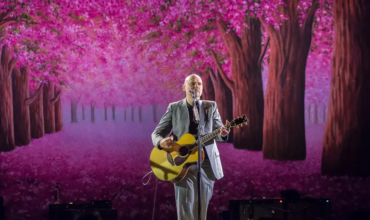 Image: 30 pics from Billy Corgan & Liz Phair at The Fillmore