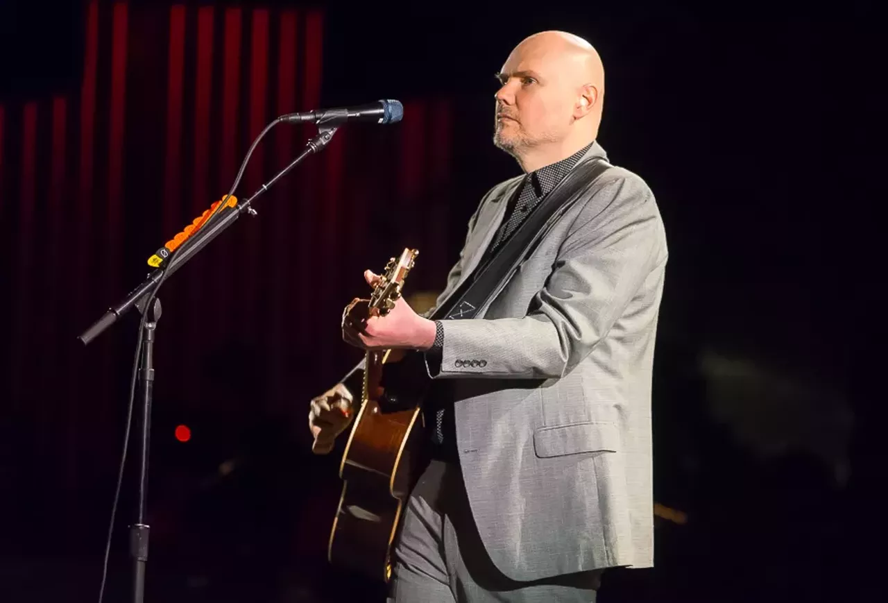Image: 30 pics from Billy Corgan & Liz Phair at The Fillmore