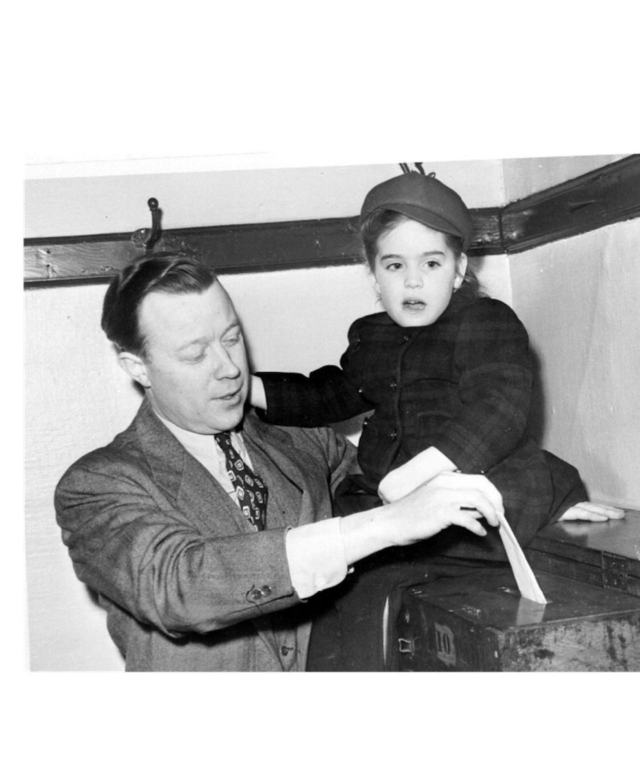 Labor leader Walter P. Reuther voting with daughter Linda. (1947)
All photos courtesy of Walter P. Reuther Library, Archives of Labor and Urban Affairs, Wayne State University