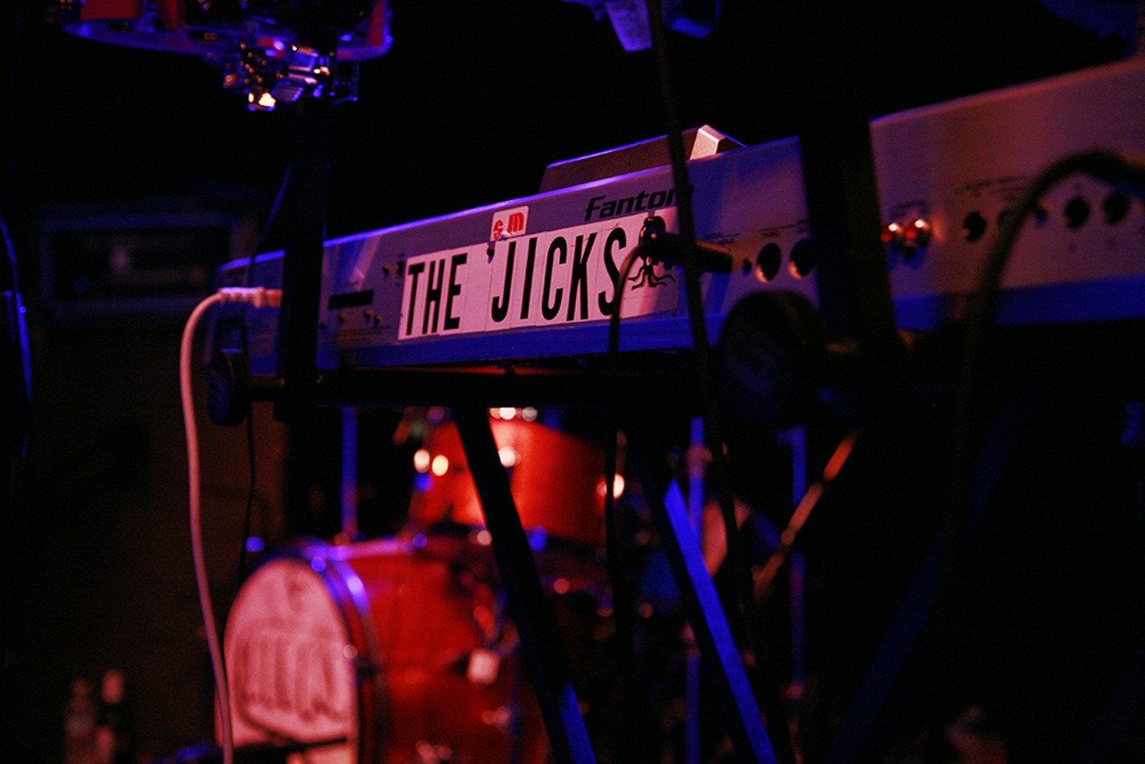 31 shots from Stephen Malkmus and the Jicks at the Loving Touch