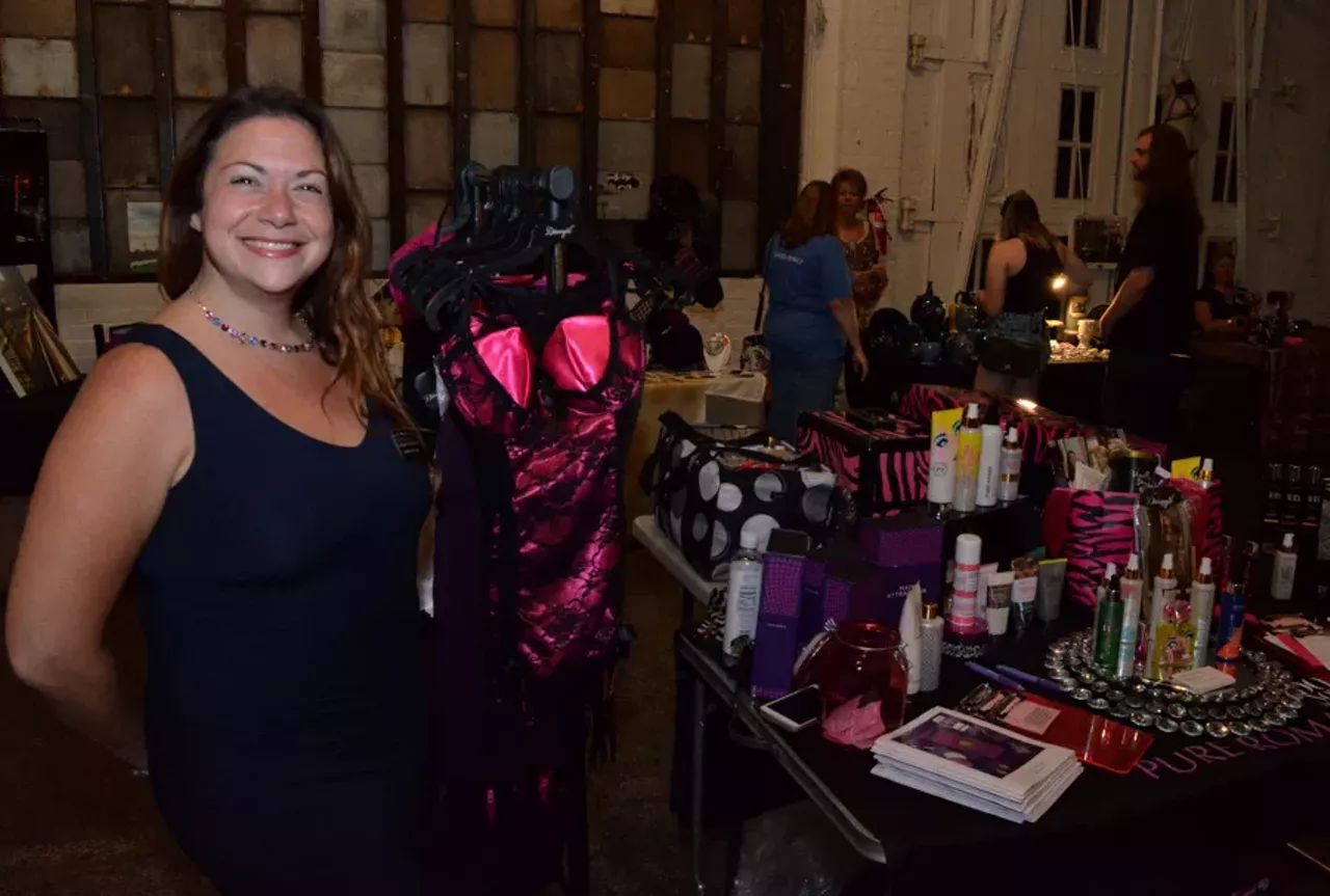 Image: 33 foxy photos from Foxfest @ Hastings St. Ballroom