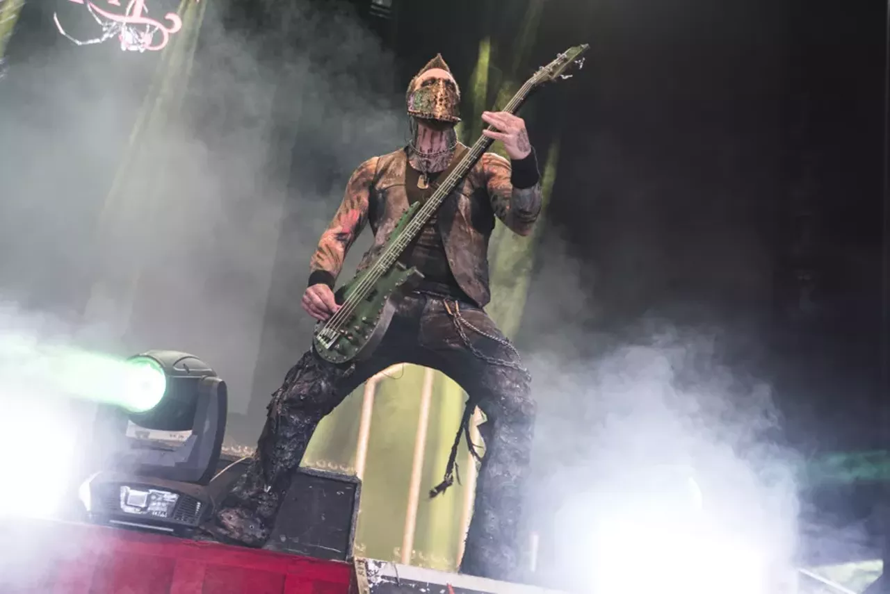 Image: 35 insane photos of Rob Zombie & Korn @ DTE
