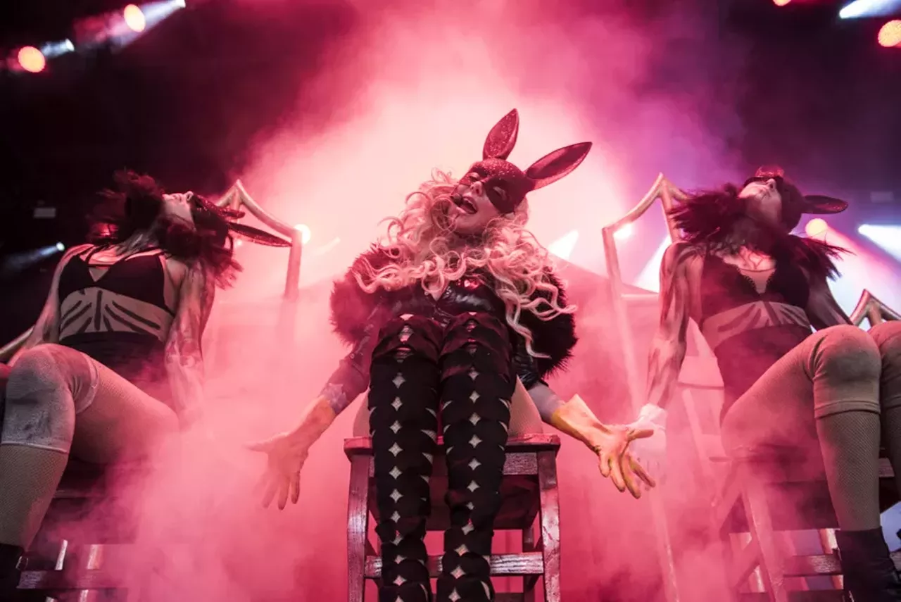 Image: 35 insane photos of Rob Zombie & Korn @ DTE