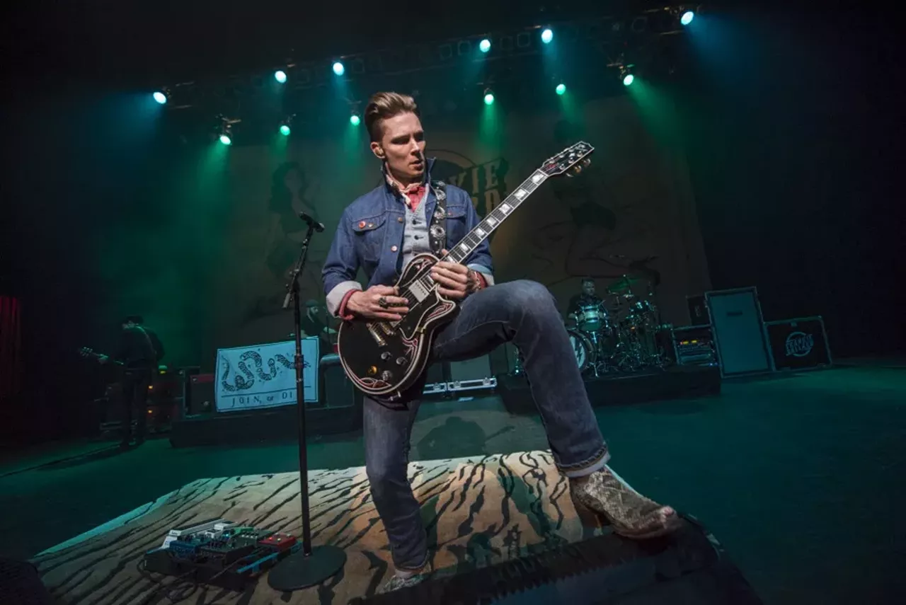 Image: 35 photos from Frankie Ballard at The Fillmore