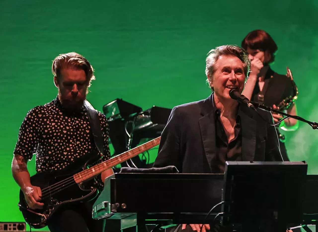 Image: 36 lovely photos from Bryan Ferry @ Fox Theatre
