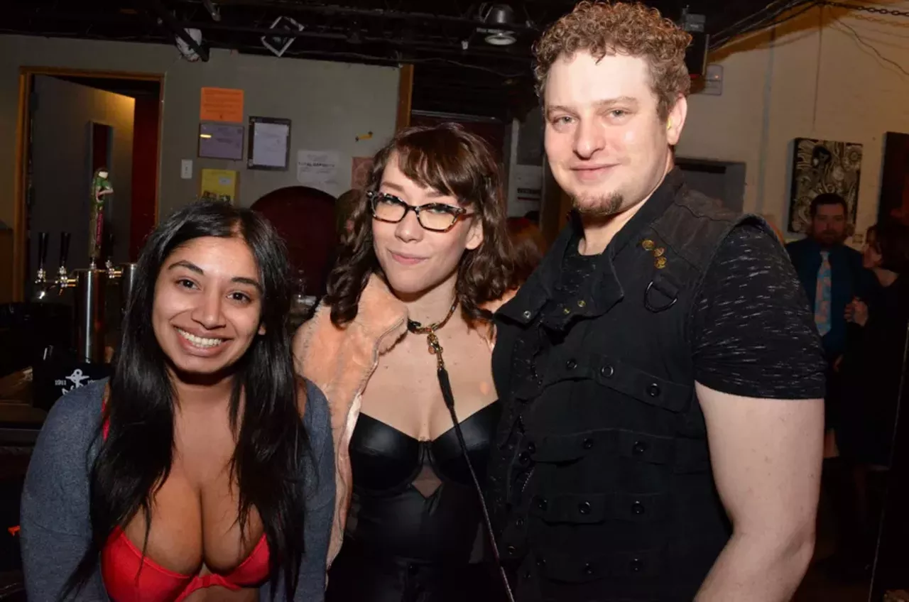 Image: 38 freaky photos from Breaking Borders @ Tangent Gallery