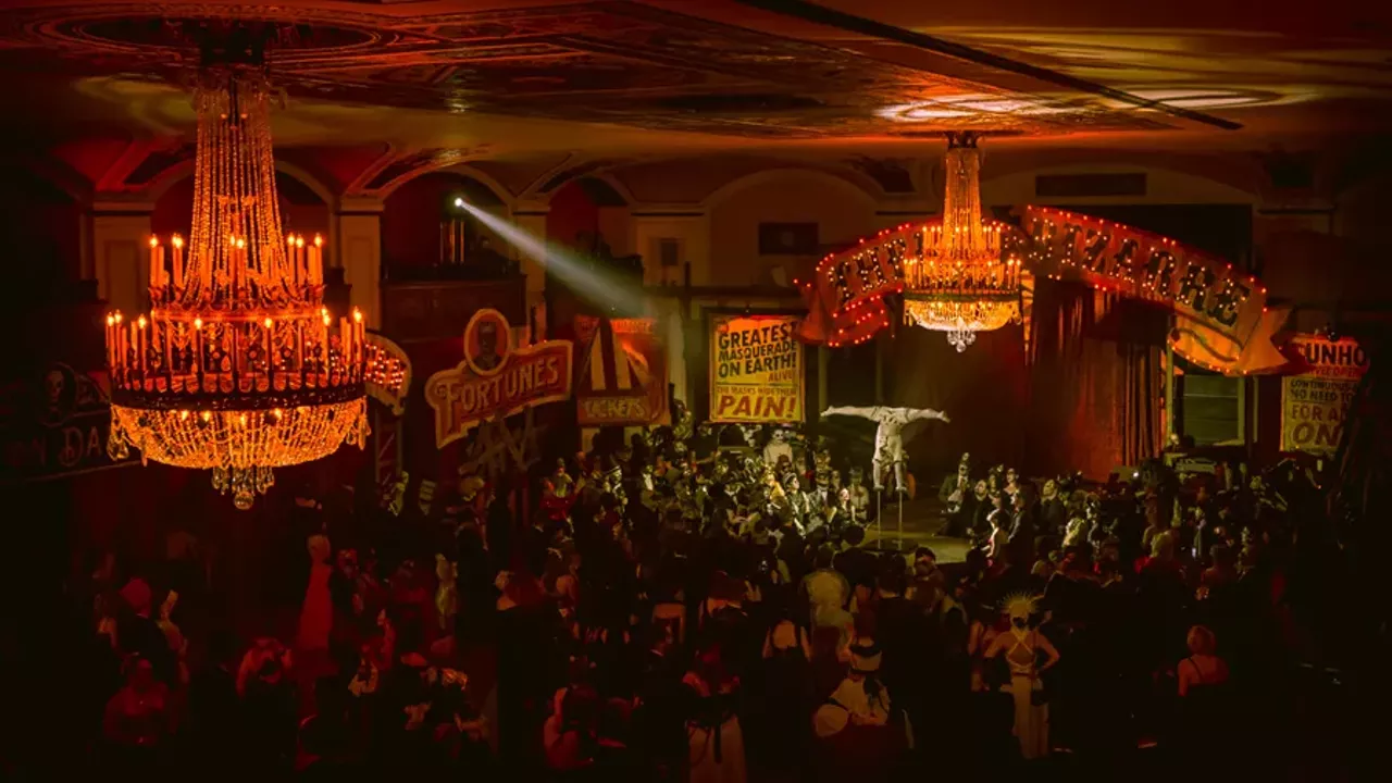 Image: 38 photos from Theatre Bizarre 2017's opening weekend