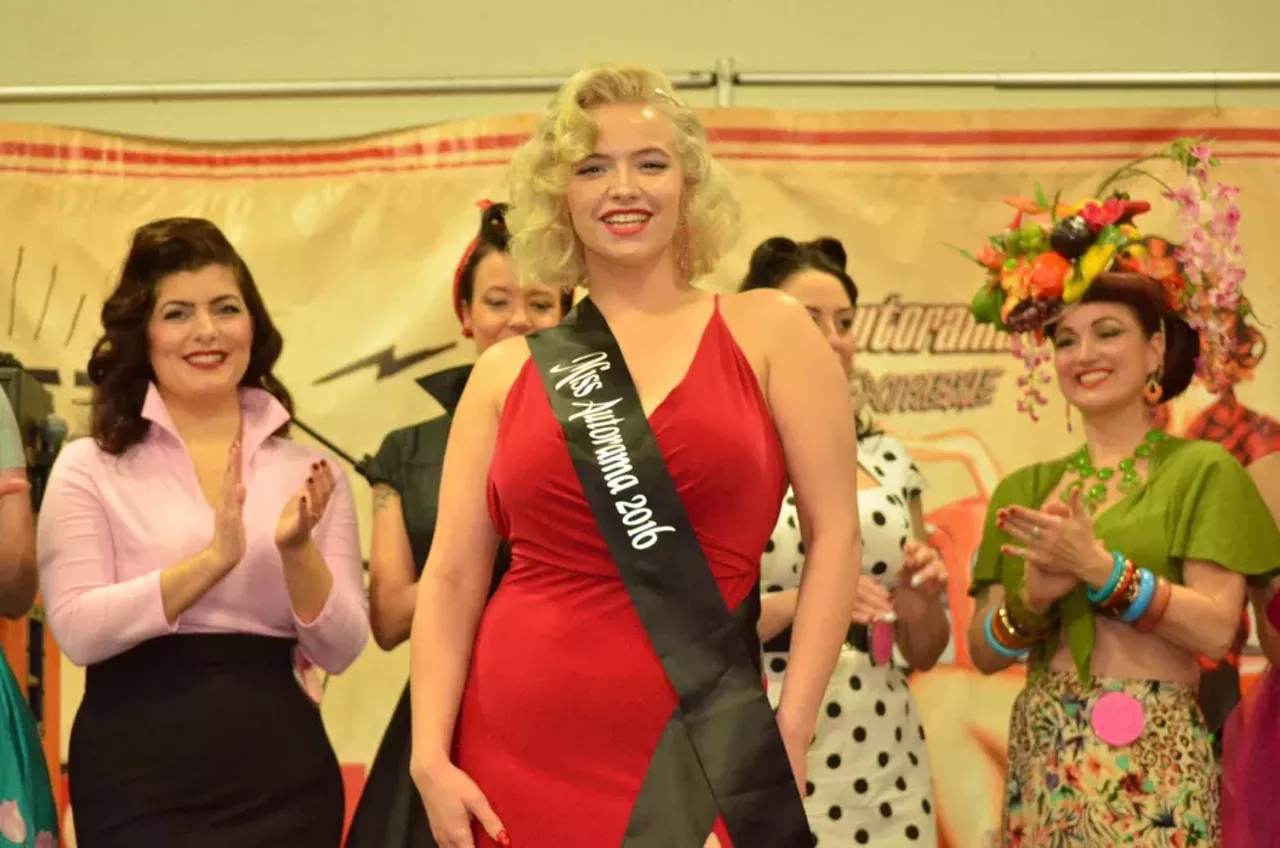 Image: 39 photos from the Pinup Contest @ Autorama 2017
