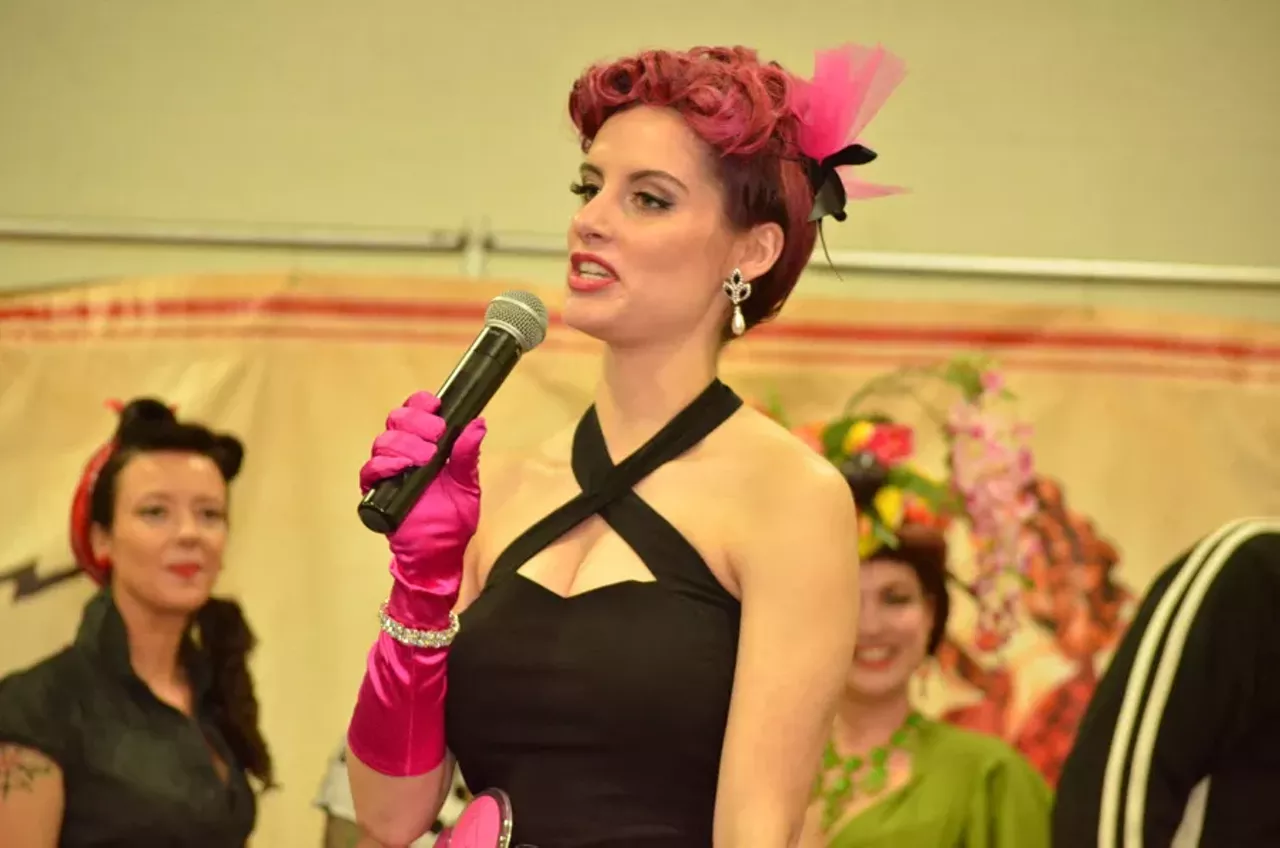 Image: 39 photos from the Pinup Contest @ Autorama 2017