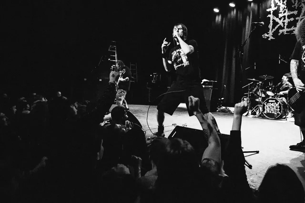 Image: 40 photos from Napalm Death, Melvins & Banana Melt