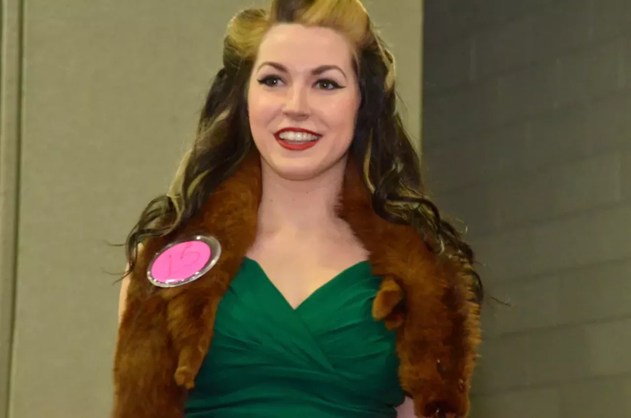 Image: 44 photos from the Miss Autorama Pin-up Contest