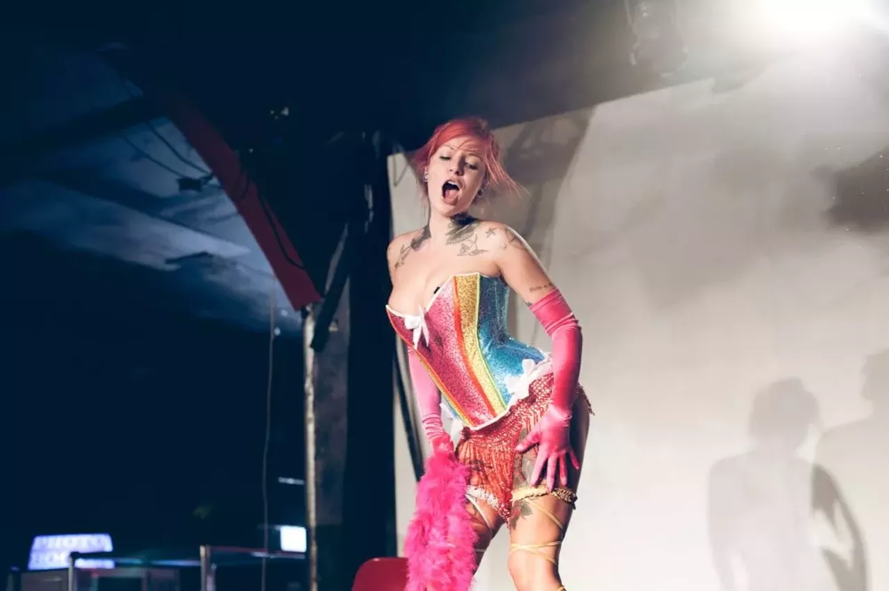 Image: 46 more Suicide Girls slides (NSFW)