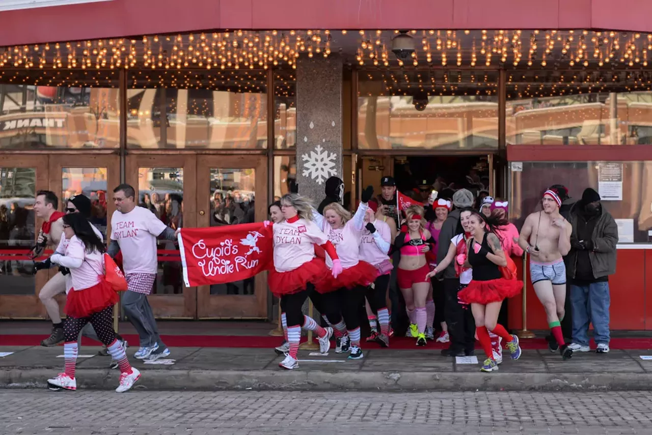 Image: 50 more crazy photo from Cupid's Undie Run
