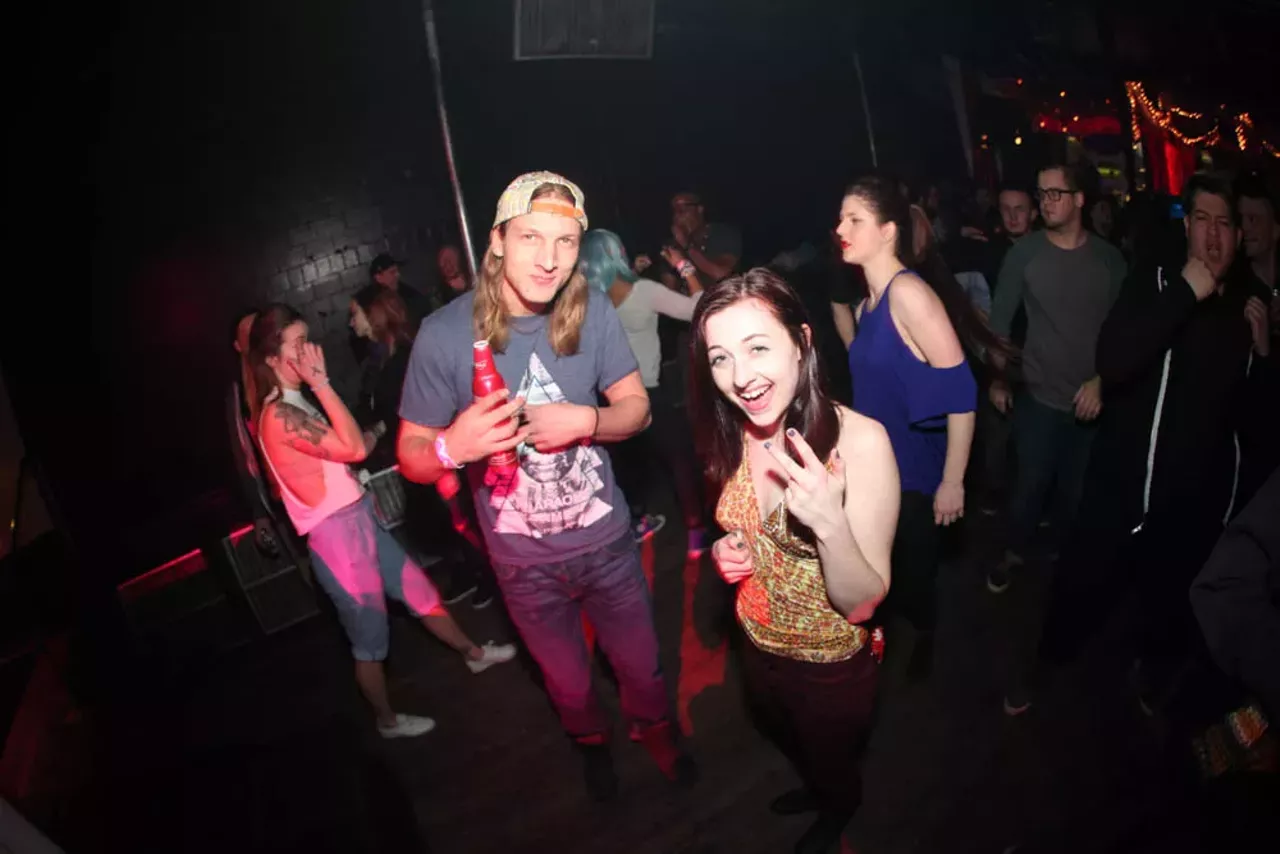 Image: 52 photos from J. Phlip at Necto