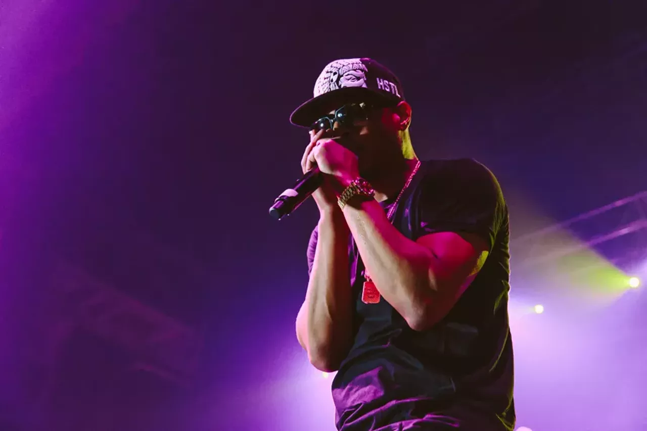 Image: 55 explosive pics from T.I.'s Trap King Explosion