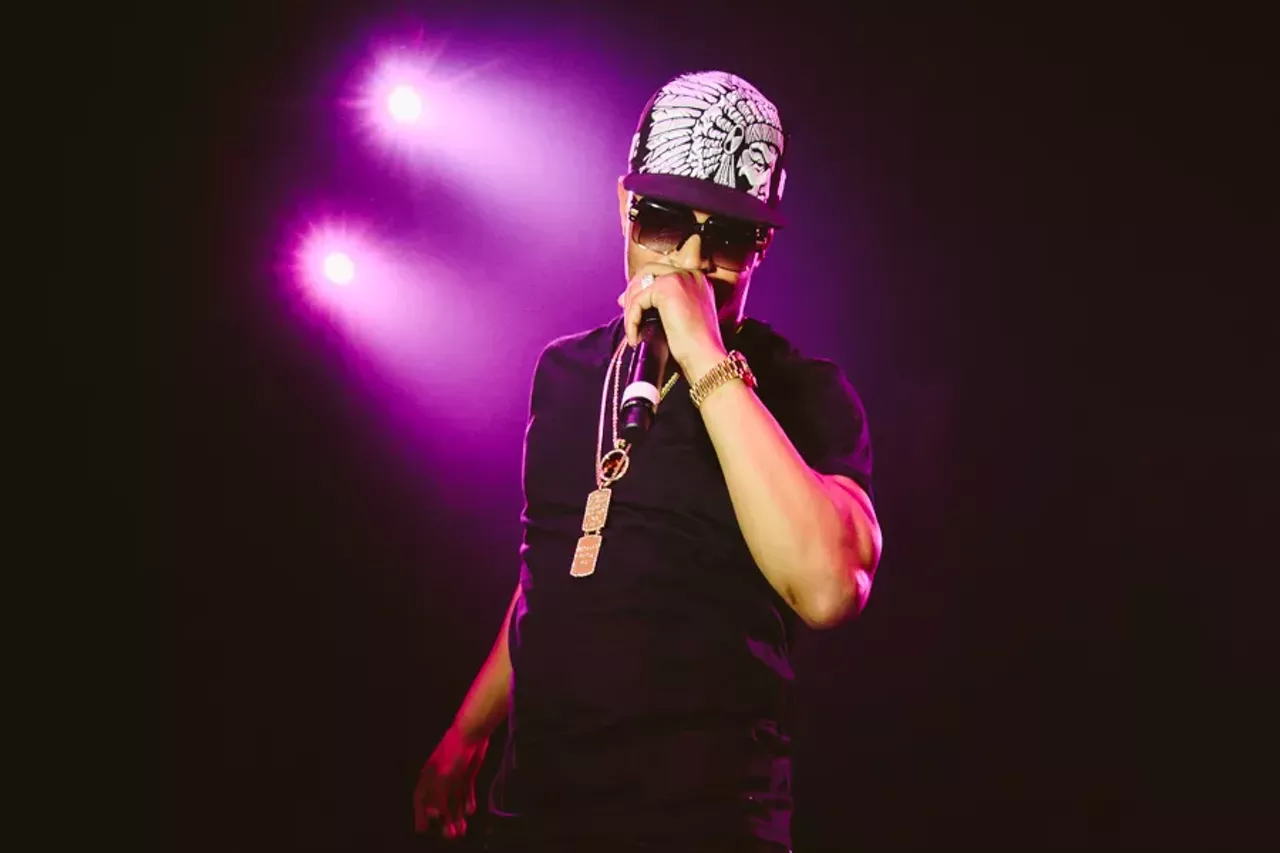 Image: 55 explosive pics from T.I.'s Trap King Explosion
