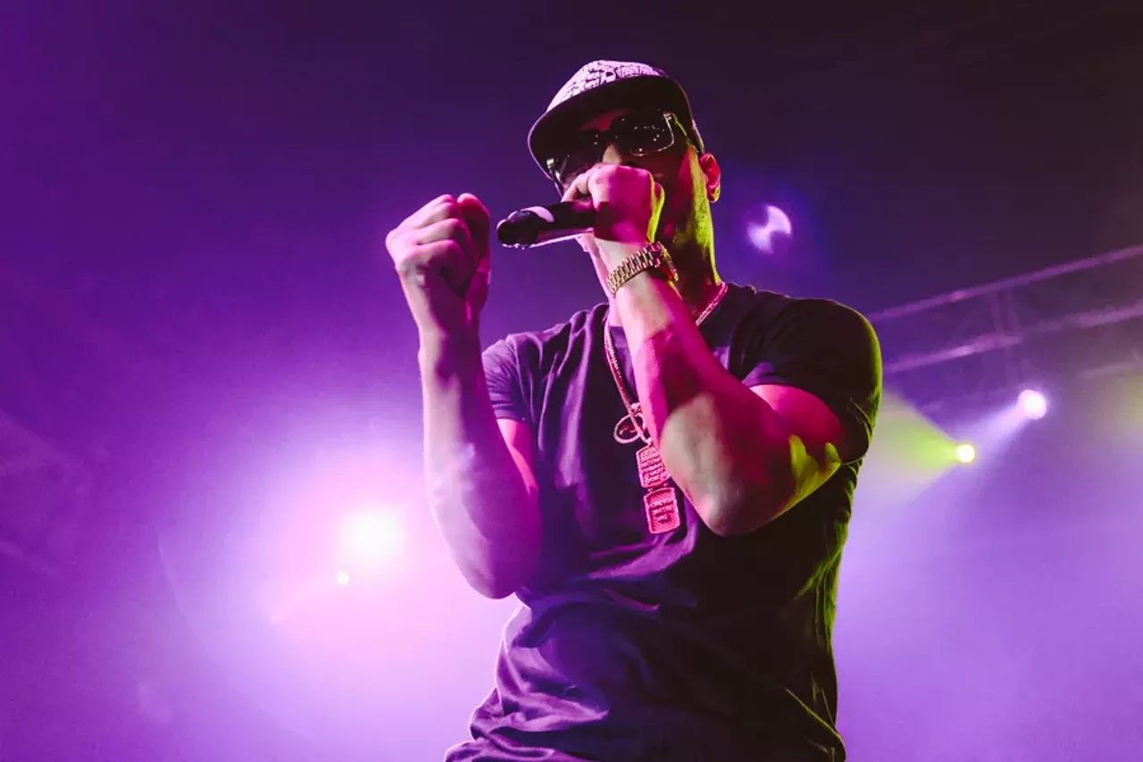 Image: 55 explosive pics from T.I.'s Trap King Explosion