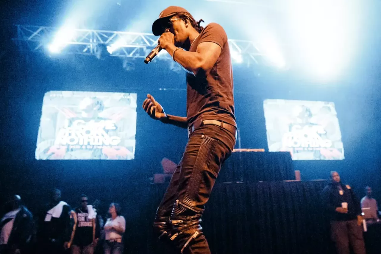 Image: 55 explosive pics from T.I.'s Trap King Explosion