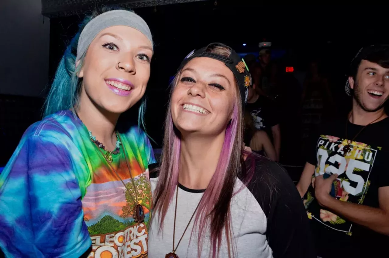 Image: 58 photos from TrollPhace at Elektricity