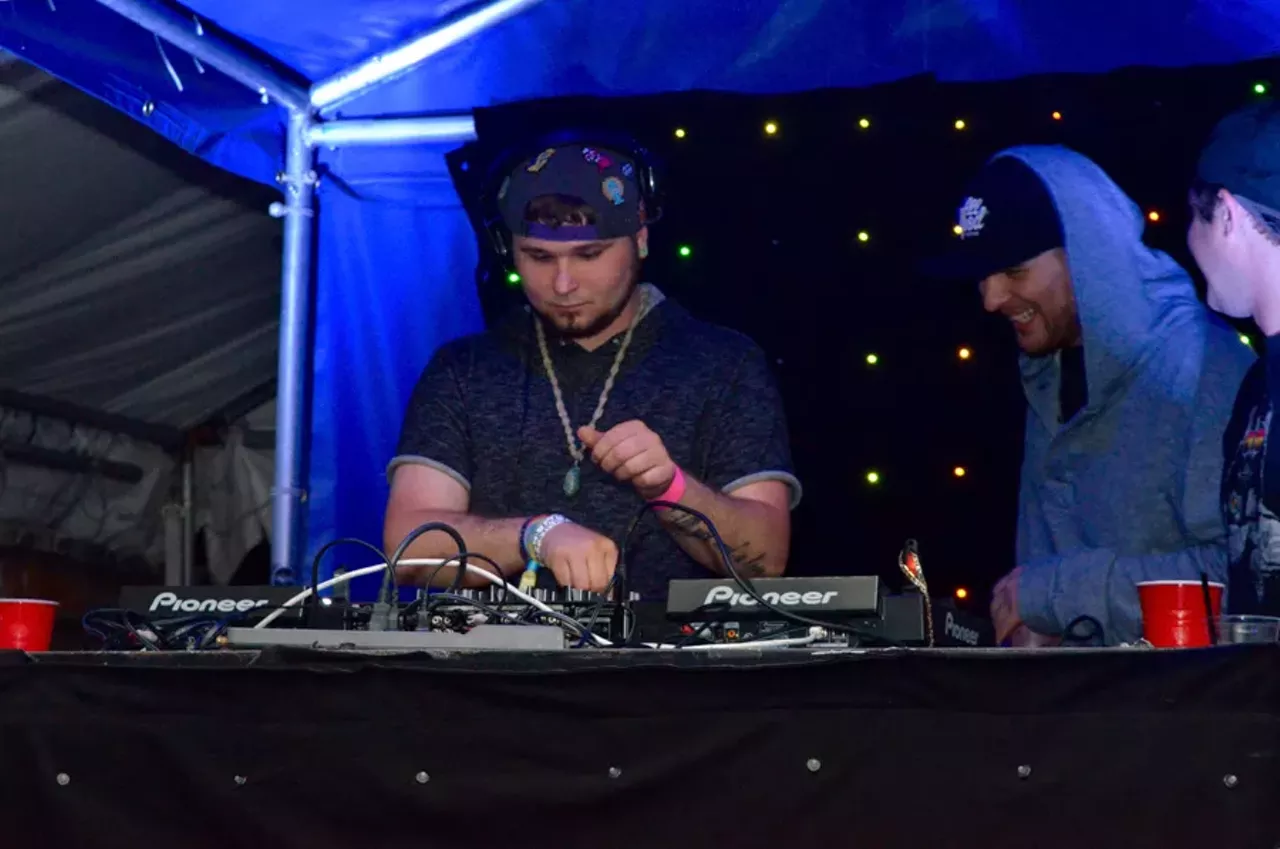 Image: 58 photos from TrollPhace at Elektricity