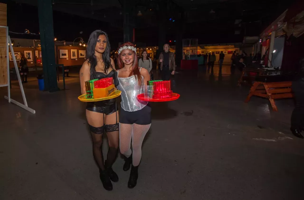 Image: 64 naughty Dirty Show photos