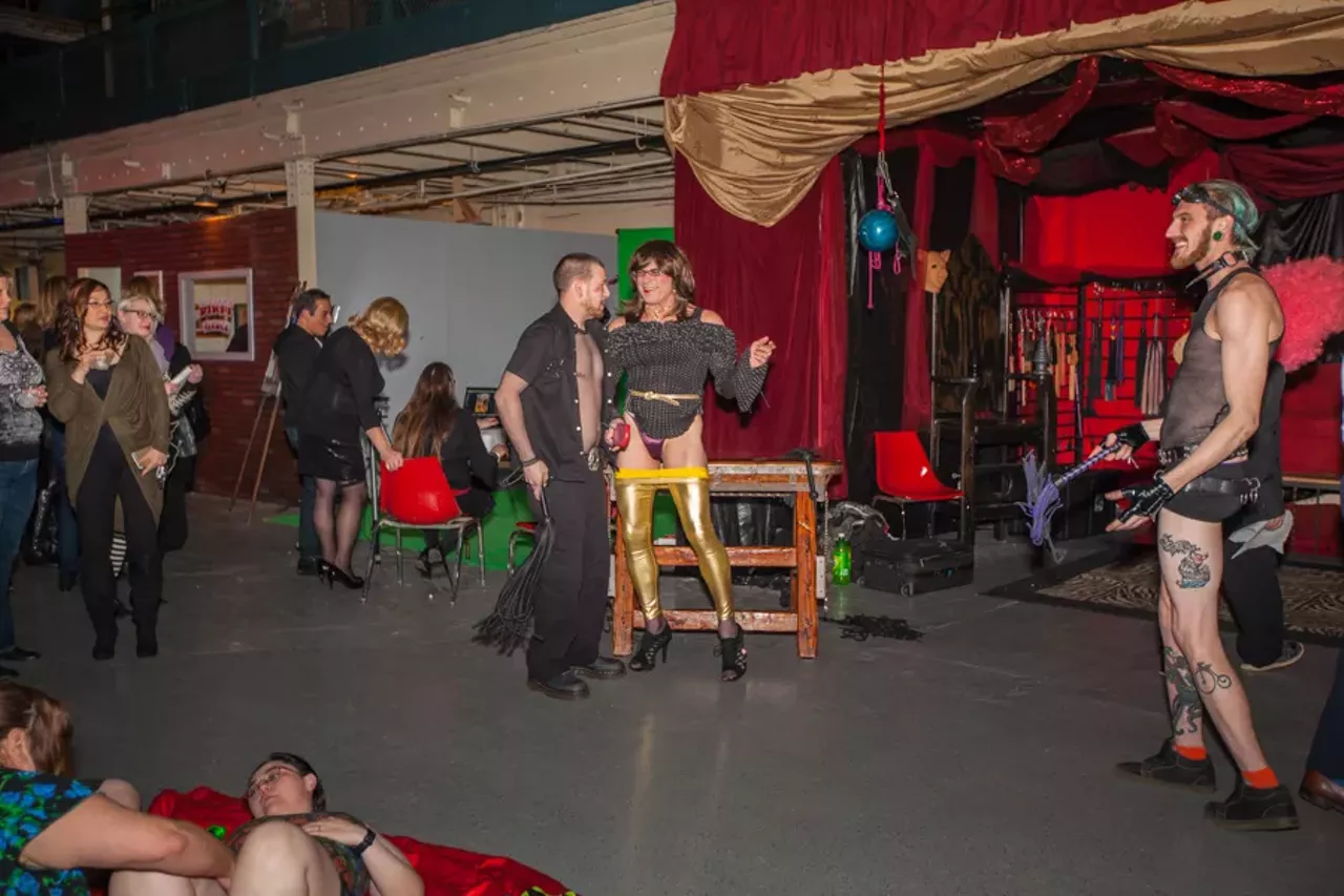 Image: 64 naughty Dirty Show photos