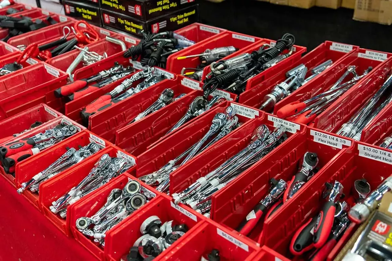 Image: 71st annual Autorama hot rod show rolls into Detroit