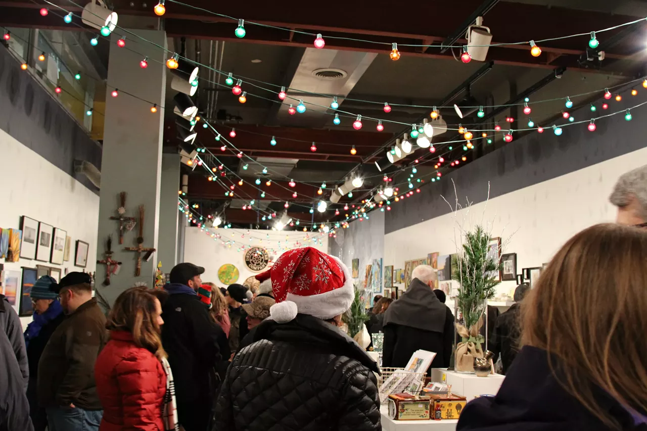 Image: 74 cheerful photos of Noel Night in Midtown to put you in the holiday spirit
