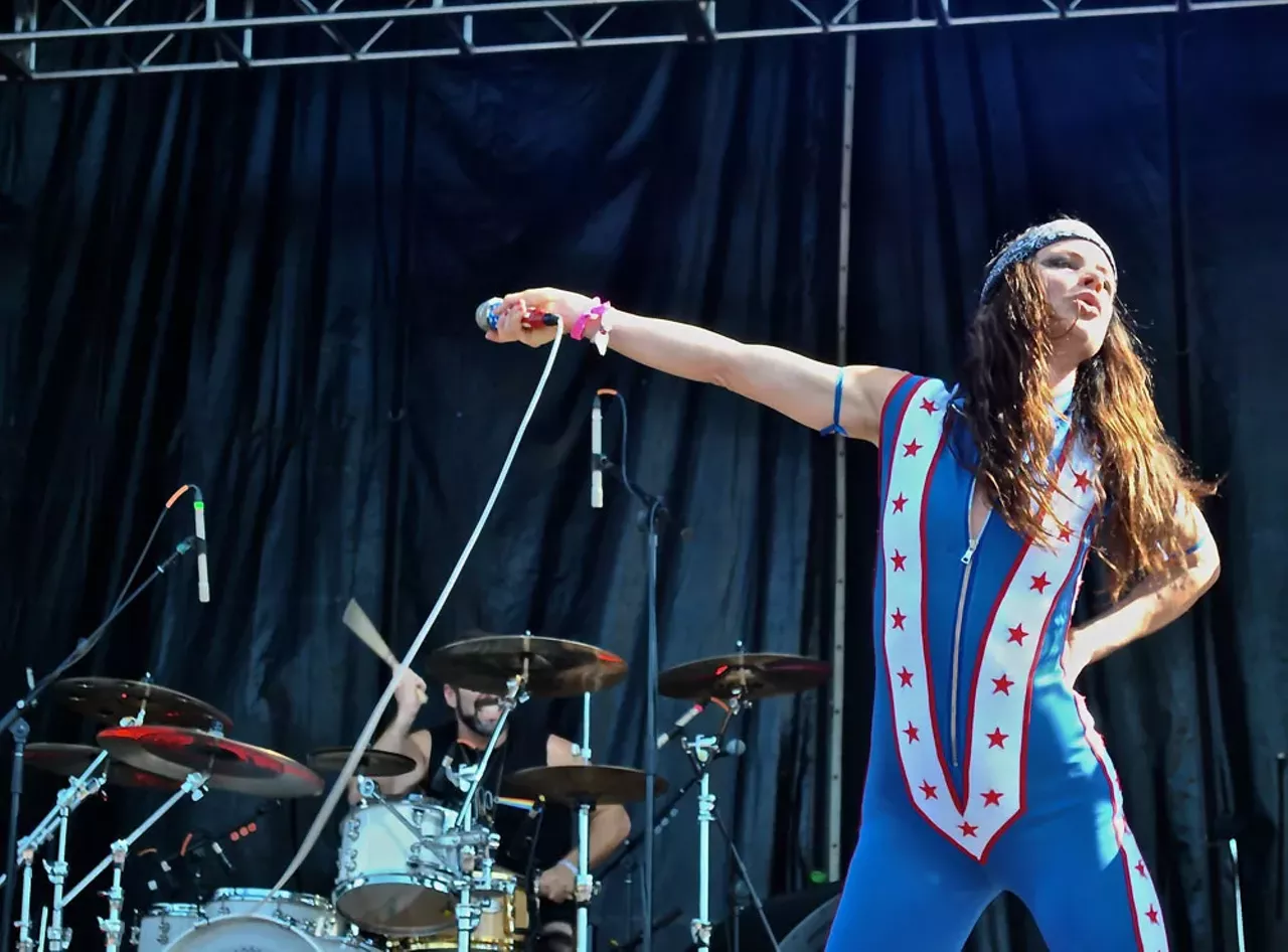 Image: 76 badass photos from Riot Fest Chicago