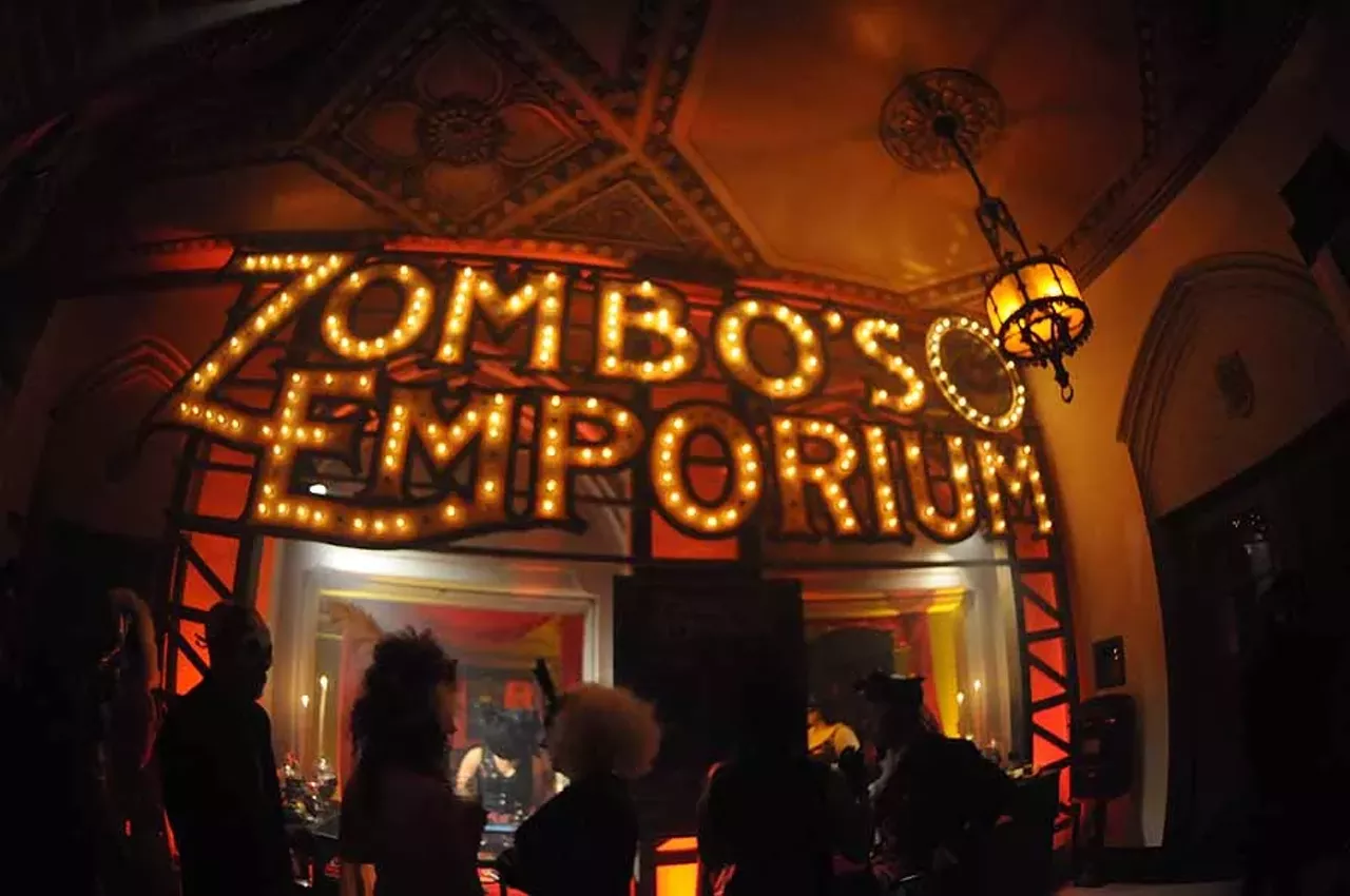 Image: 77 spine-tinglingly creepy photos from Theatre Bizarre Charity Gala