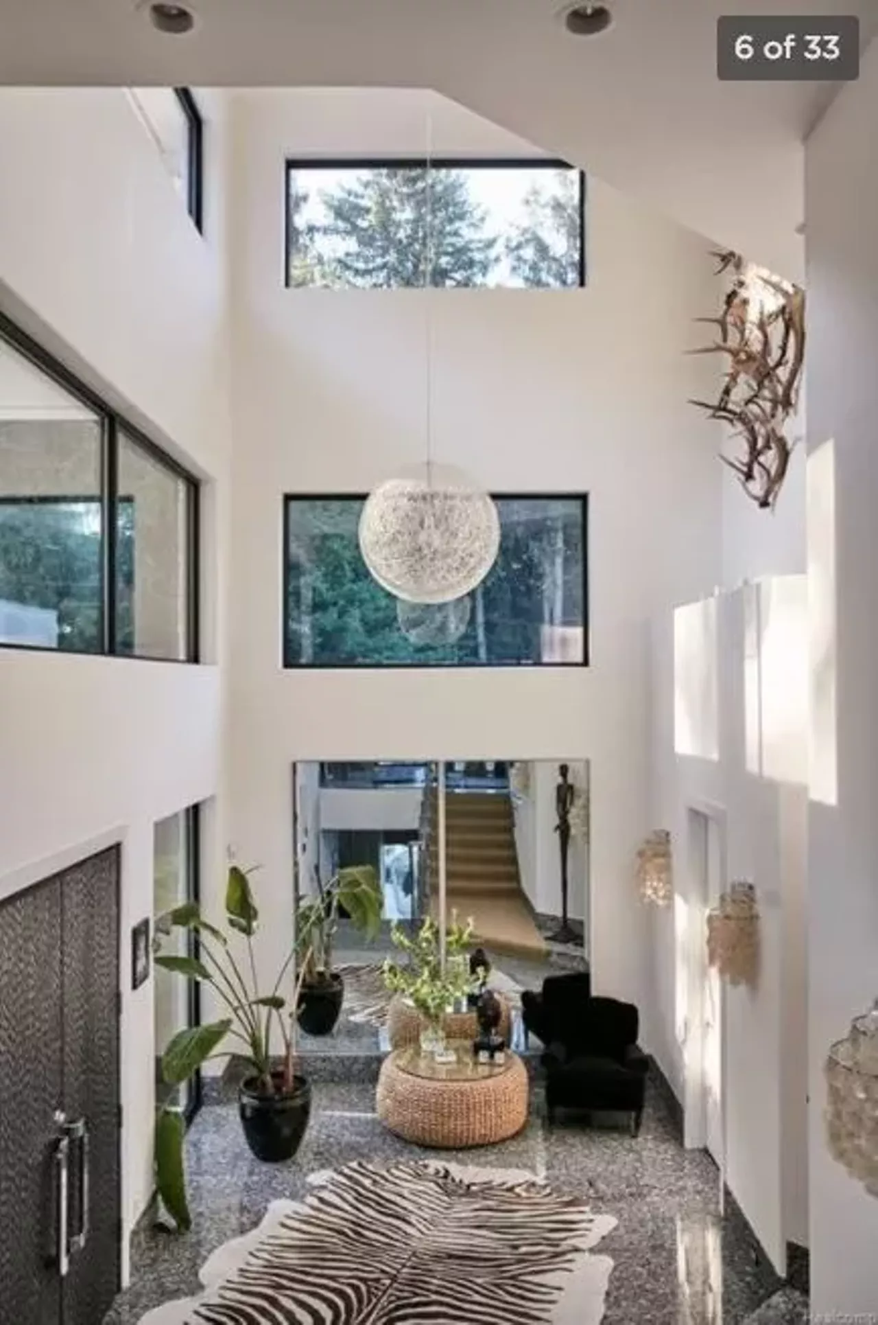 The One That is Super Modern $5,500,000 1780 Hammond Ct, Bloomfield Hills 5 beds, 9 baths