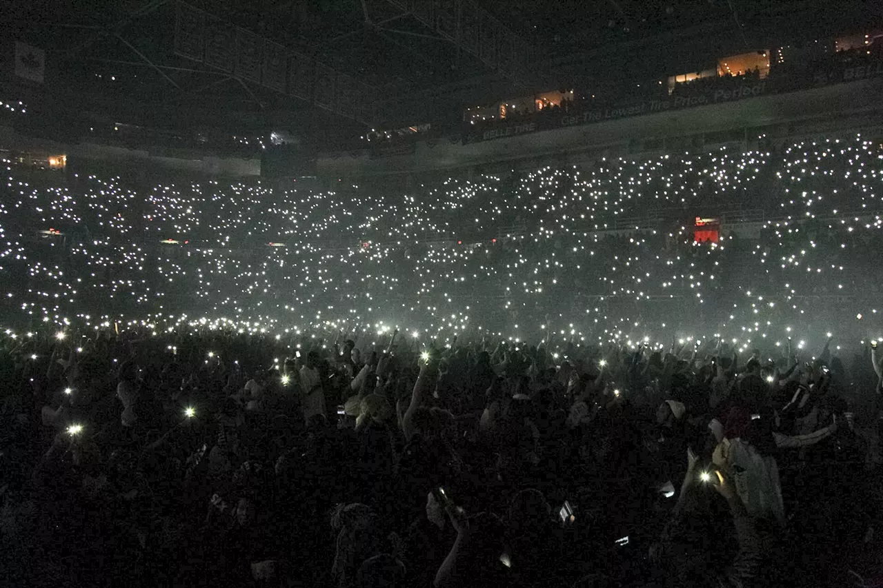Image: 81 outrageous photos from the Big Show at the Joe