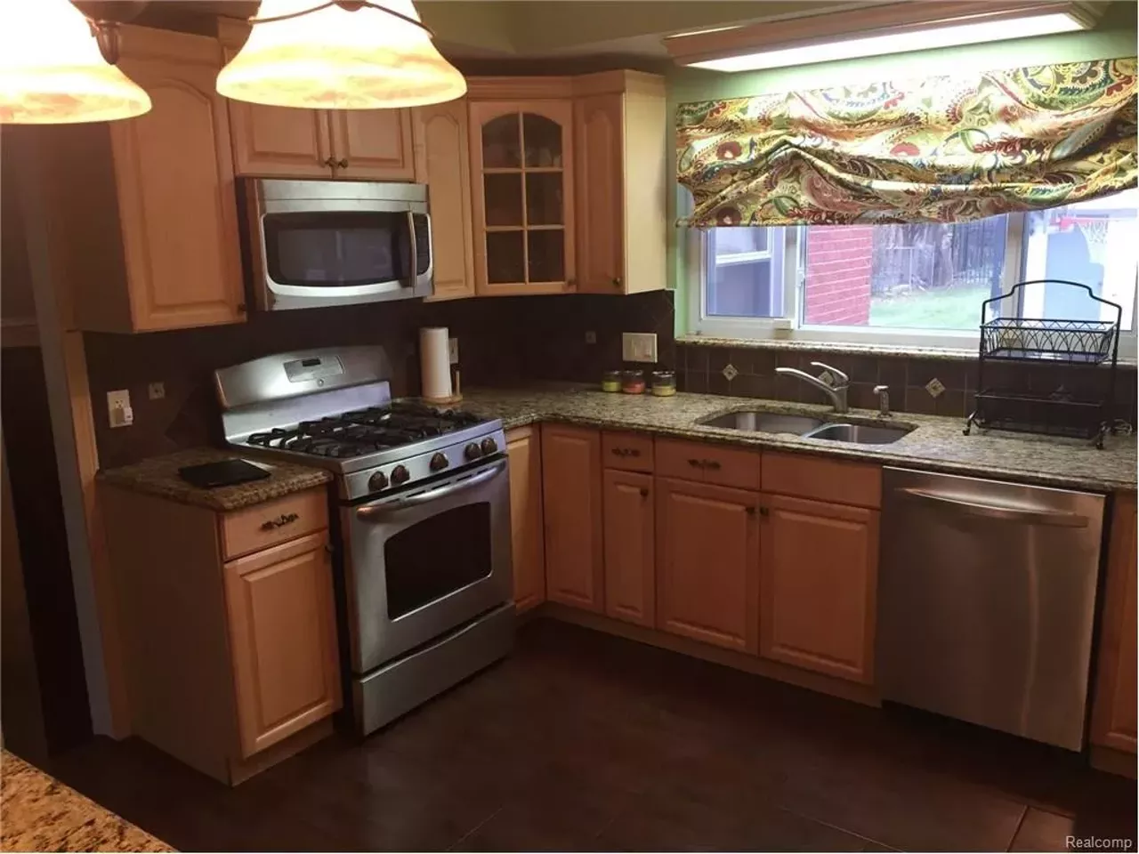 16606 Glastonbury Rd, Detroit