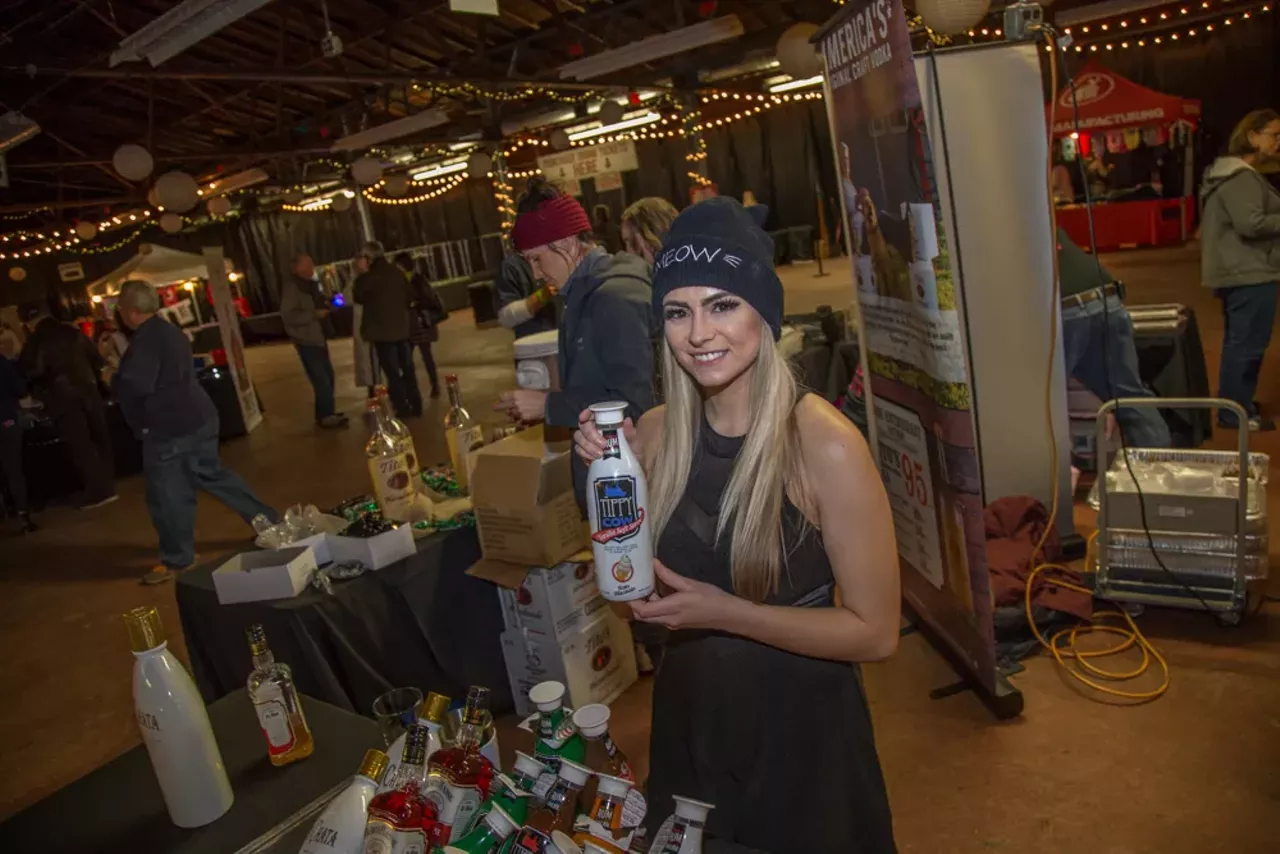 Image: 90 festive photos from Holiday Spirits @ the Royal Oak Famers Market