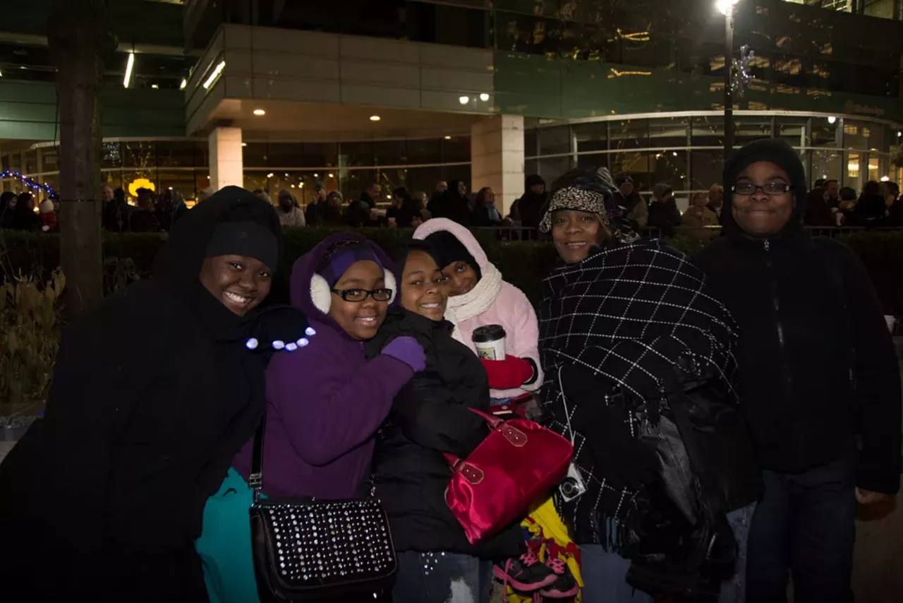 Image: 90 Pictures From Detroit's Tree Lighting Ceremony