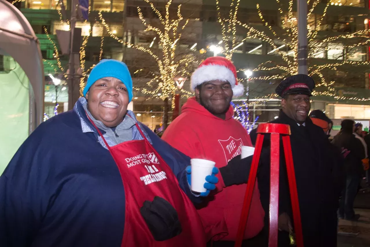 Image: 90 Pictures From Detroit's Tree Lighting Ceremony