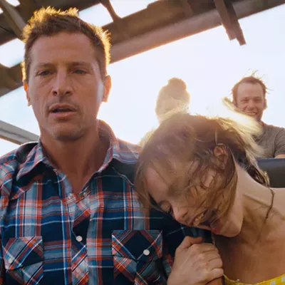 Simon Rex and Suzanna Son in Red Rocket.