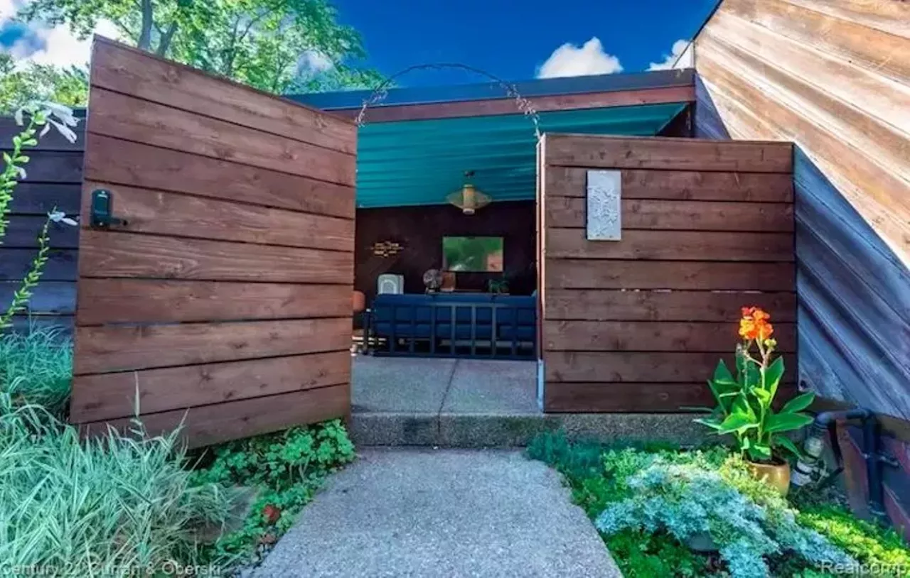 Image: A Royal Oak mid-century modern gem is for sale, and it was designed by a Corvette designer
