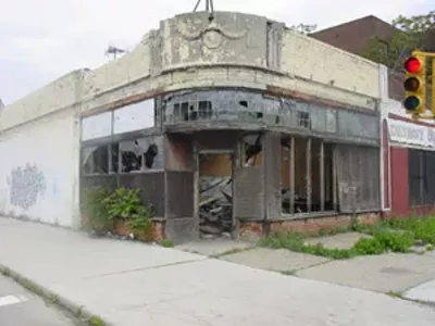 Image: Abandoned Shelter of the Week
