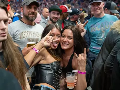 Image: AC/DC electrifies Detroit on Power Up Tour [PHOTOS]