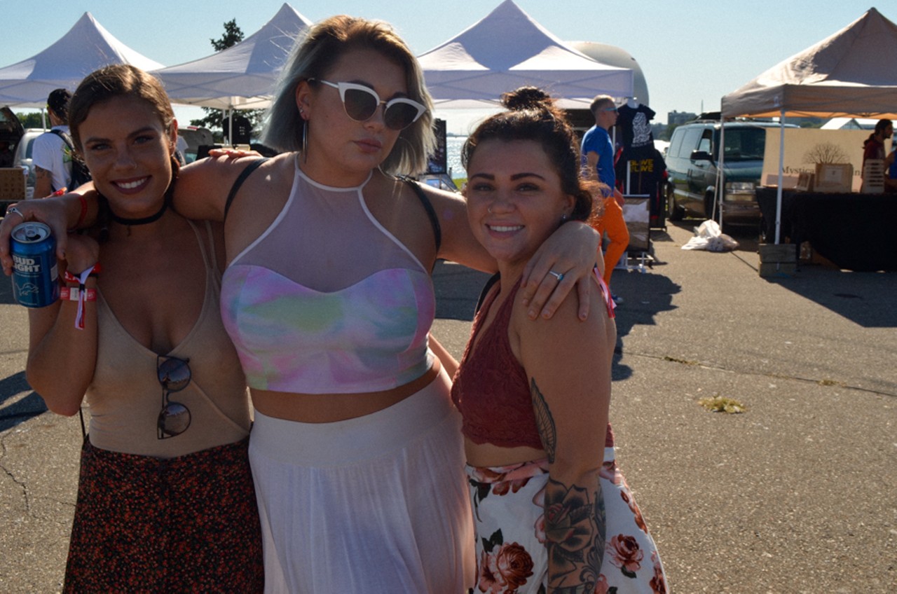 All the beautiful people (and  dogs) that we saw at Riverside Groove @ Riverside Marina