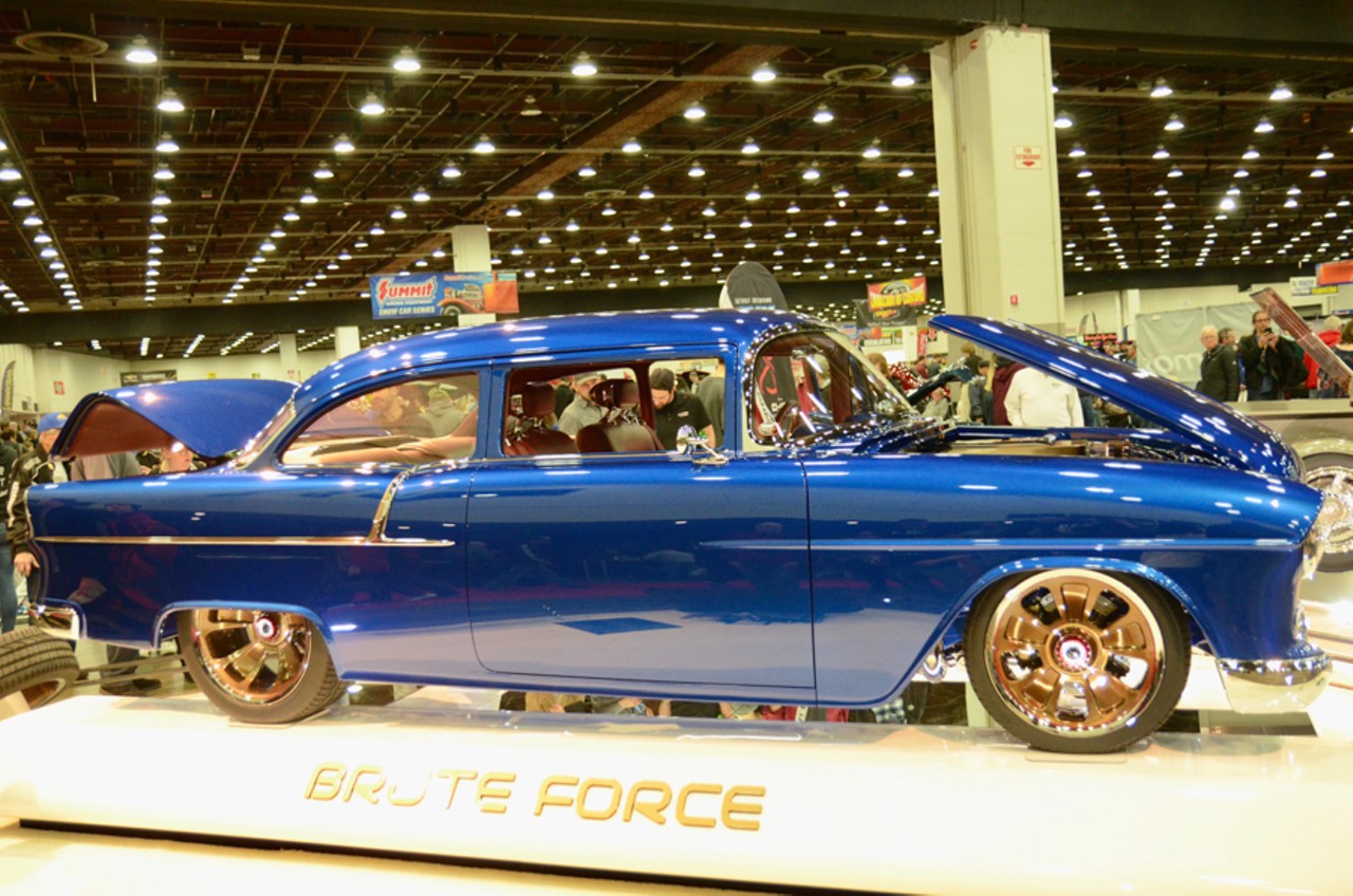 All the classic cars, gearheads, and pinups we saw at Autorama 2020