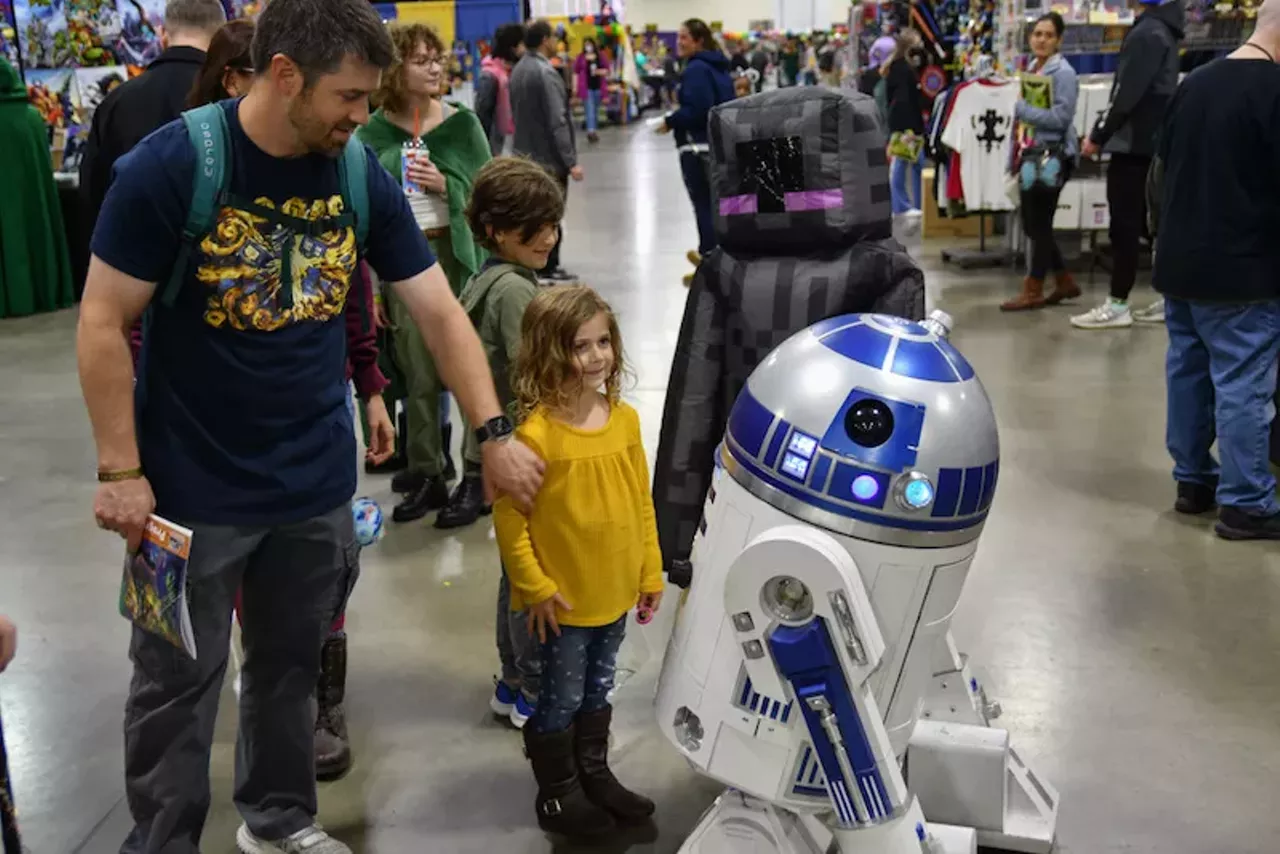 Image: All the cosplayers and comic fans we saw at fall 2022 Motor City Comic Con