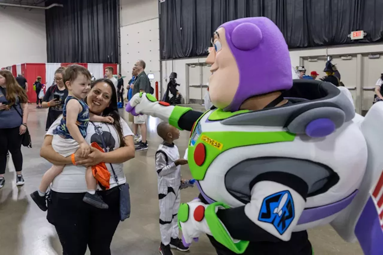 Image: All the cosplayers and comic fans we saw at Motor City Comic Con 2022